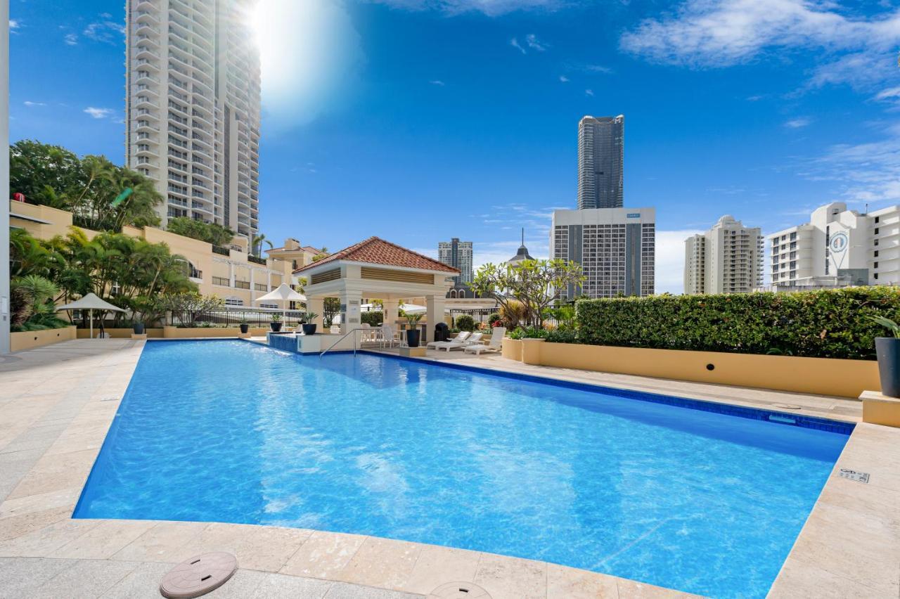 Apartment Surfers Paradise Chevron Sleeps 8 - Optimise Gold Coast