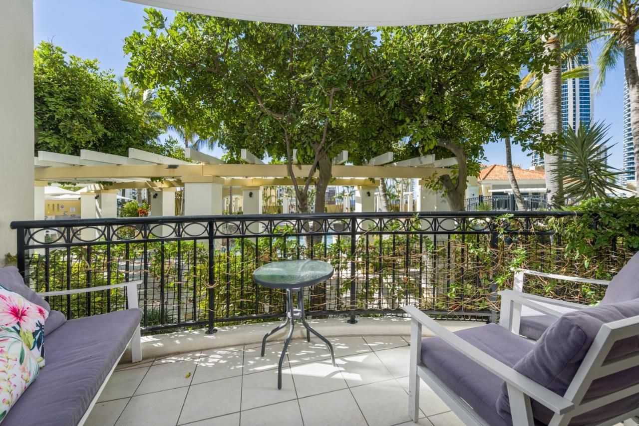 Surfers Paradise Chevron Sleeps 8 - Optimise * Gold Coast